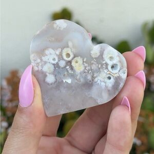 Heart Shaped Ocean Jasper Palm Stone - Soft White & Cream